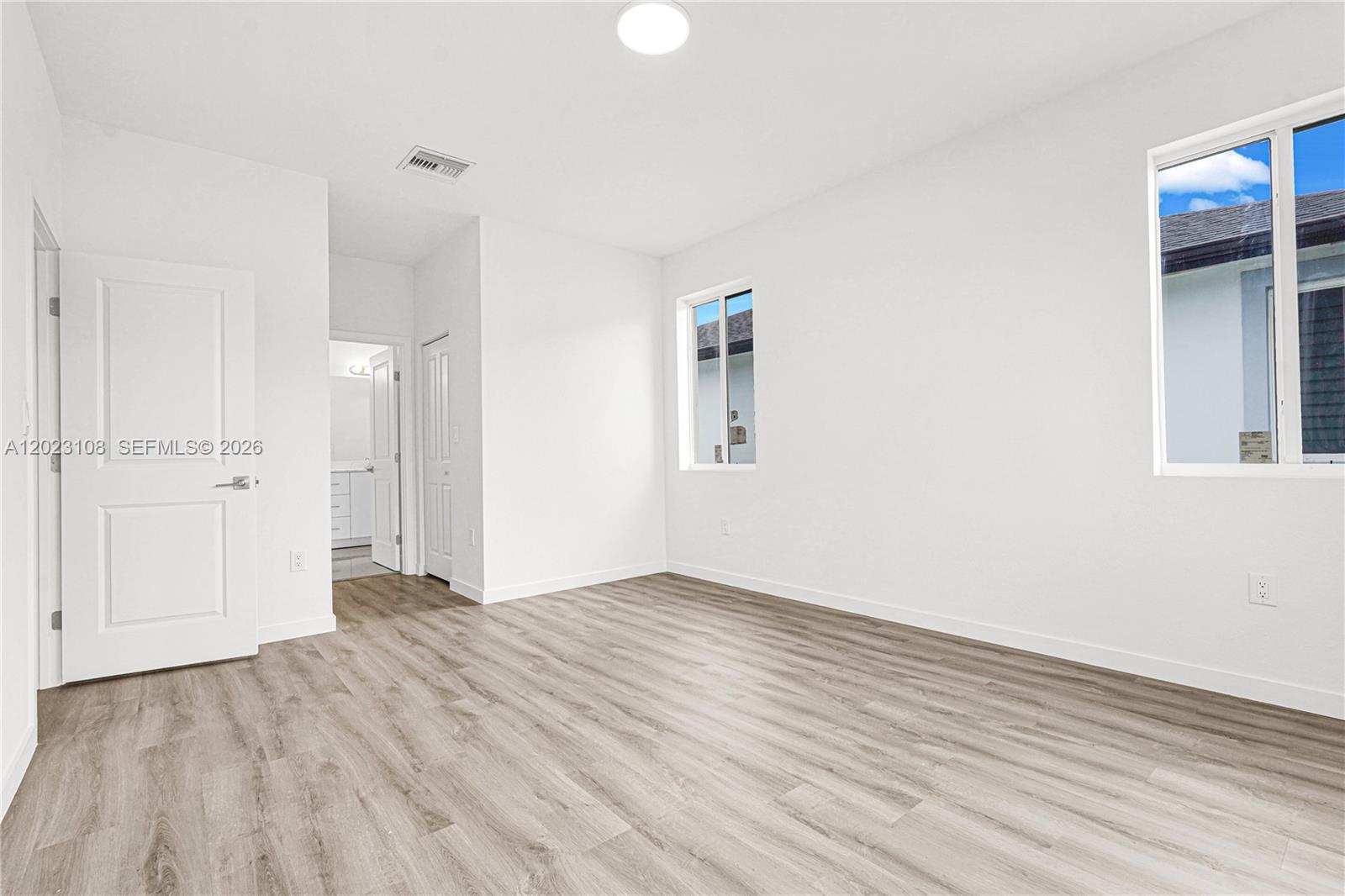 CHLOE ESTATES - Residential