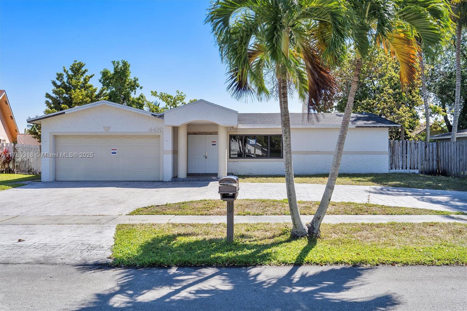 CITY OF LAUDERHILL SEC 1 - Residential