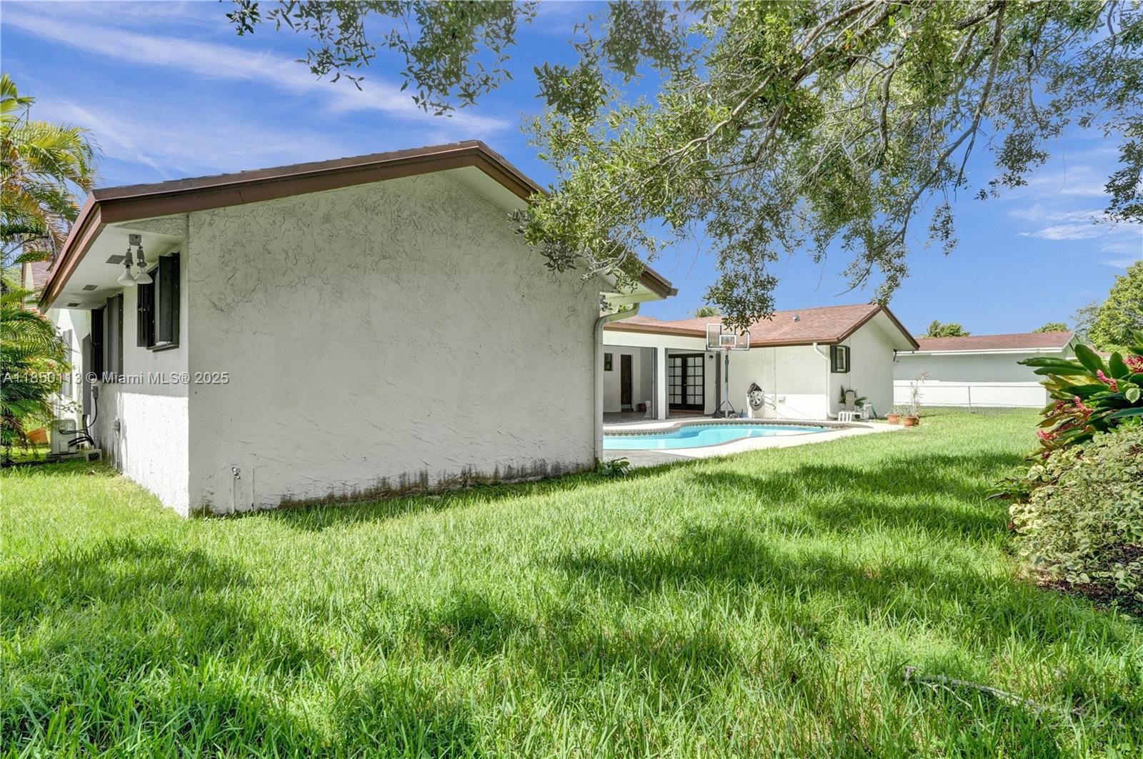 BRIAR BAY URBAN PARK SEC - Residential