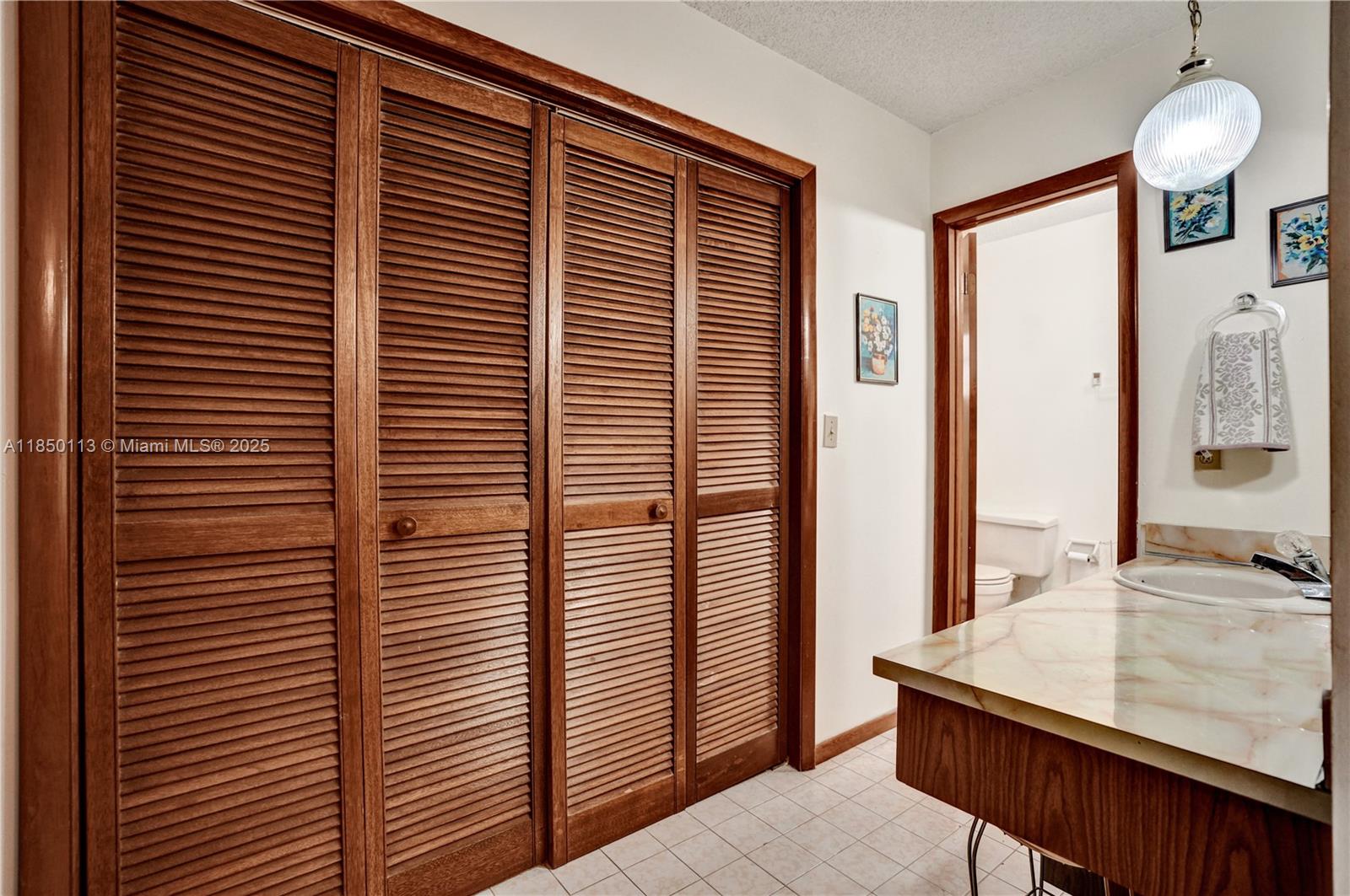 BRIAR BAY URBAN PARK SEC - Residential