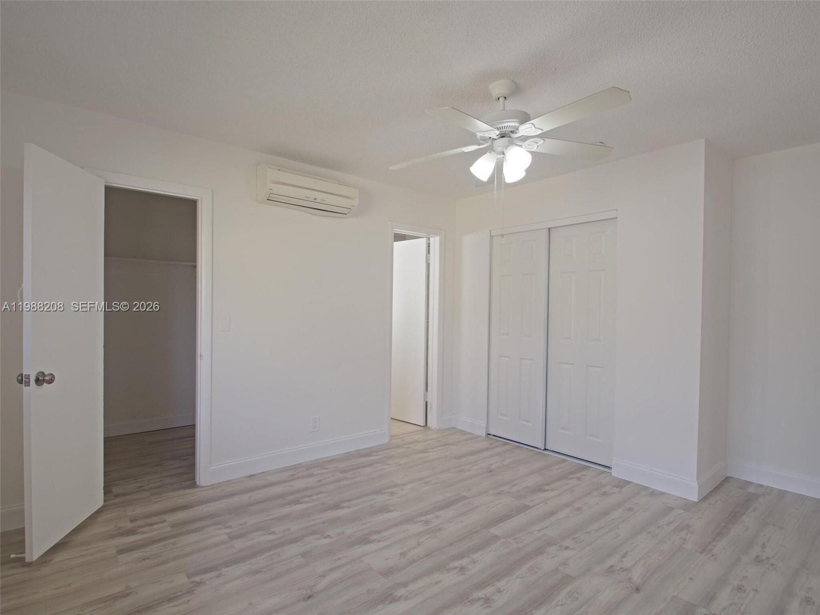 HOLLYWOOD HILLS - Residential Lease