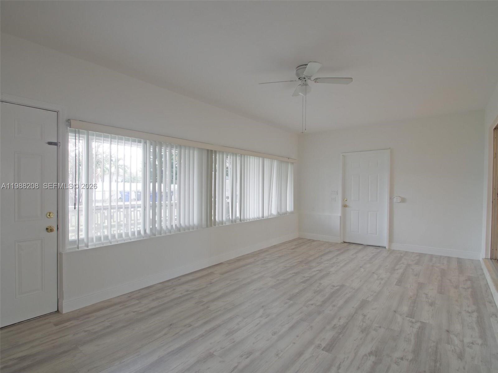 HOLLYWOOD HILLS - Residential Lease