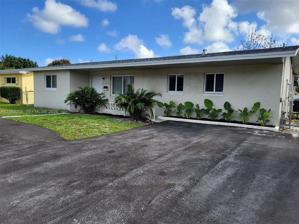 Photo of 5510 Johnson St, Hollywood, FL 33021 (MLS # A11988208)