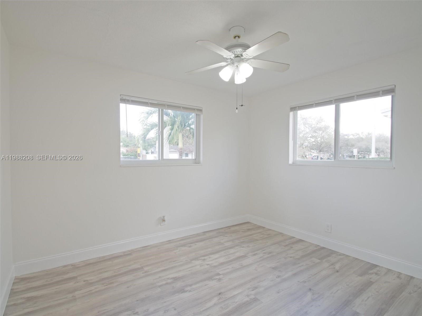 HOLLYWOOD HILLS - Residential Lease