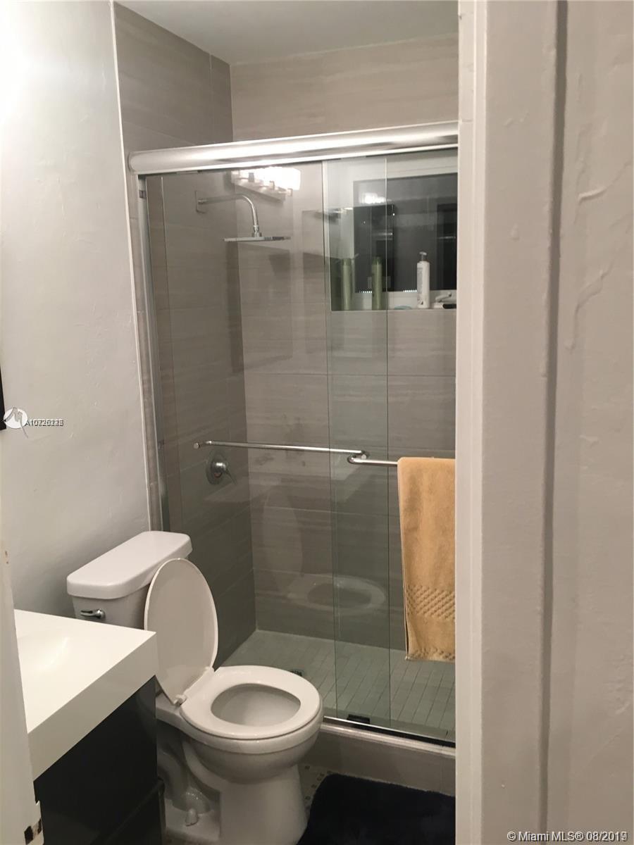 OCEAN BEACH FLA SUB - Residential Lease