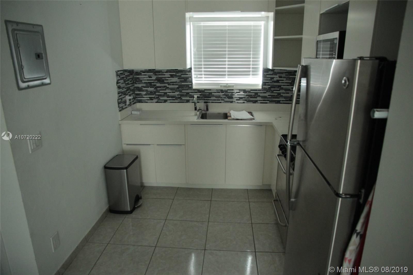 OCEAN BEACH FLA SUB - Residential Lease