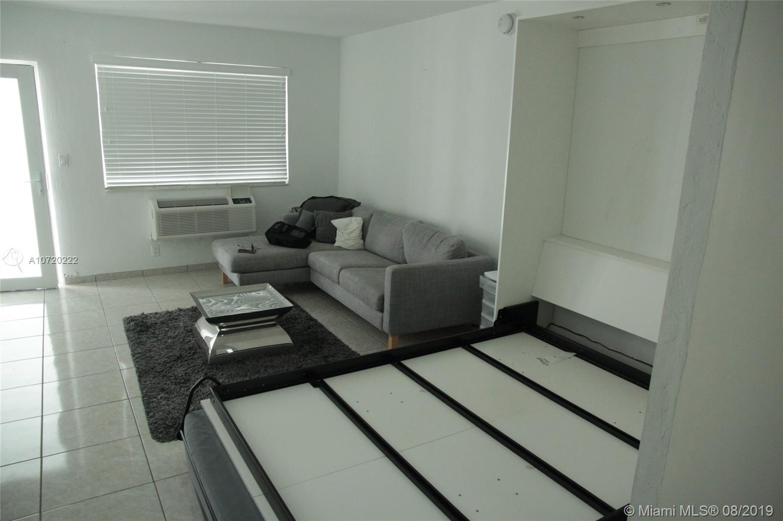 OCEAN BEACH FLA SUB - Residential Lease