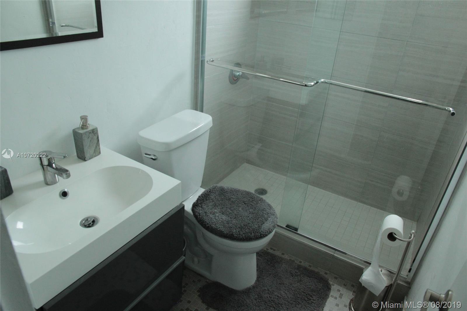 OCEAN BEACH FLA SUB - Residential Lease