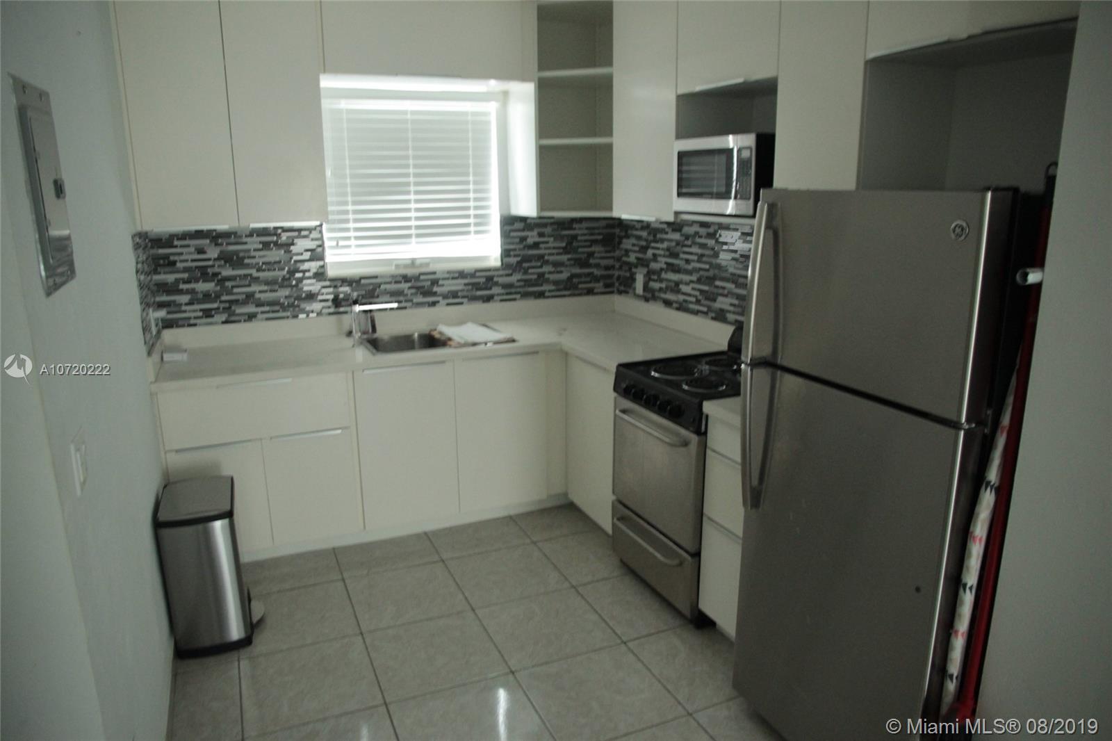 OCEAN BEACH FLA SUB - Residential Lease