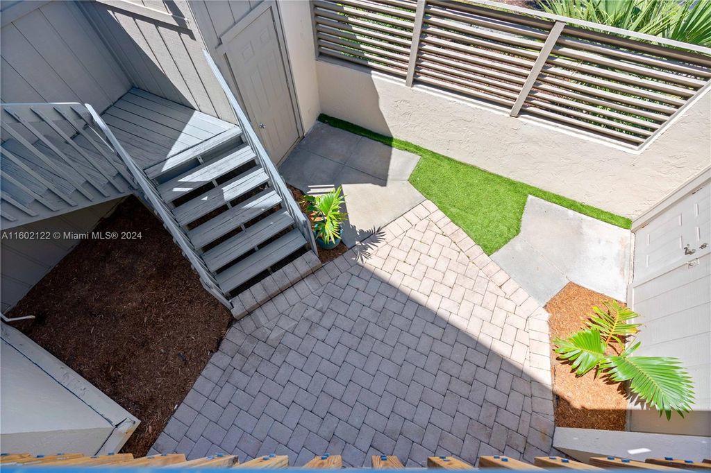 Photo of 1605 S US Highway 1 #Unit 1E, Jupiter, FL 33477 (MLS # A11602122)