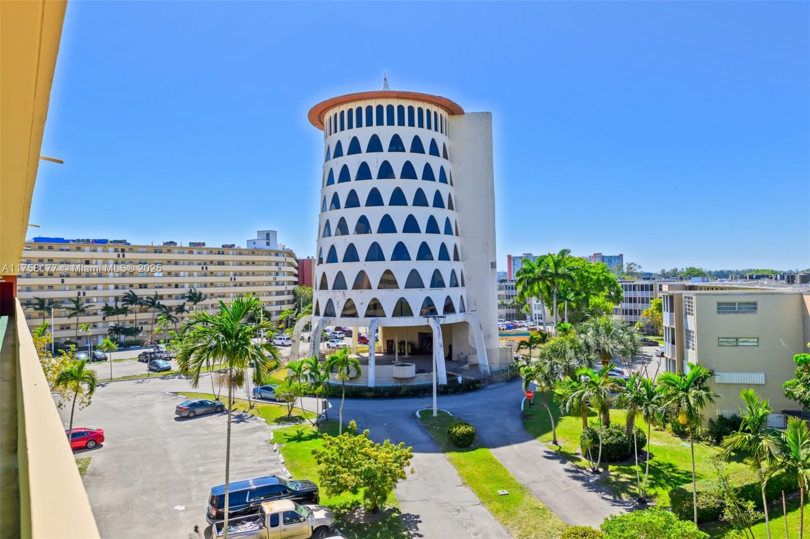 JADE WINDS GROUP - - Residential