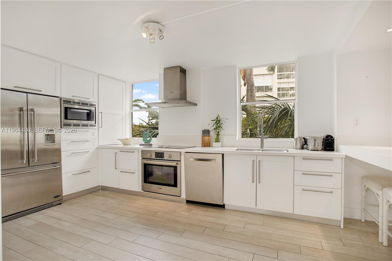 1700 S Bayshore Ln 3A