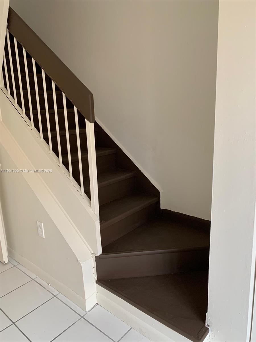 INTERNATIONAL PRINCESS CO - Residential Lease