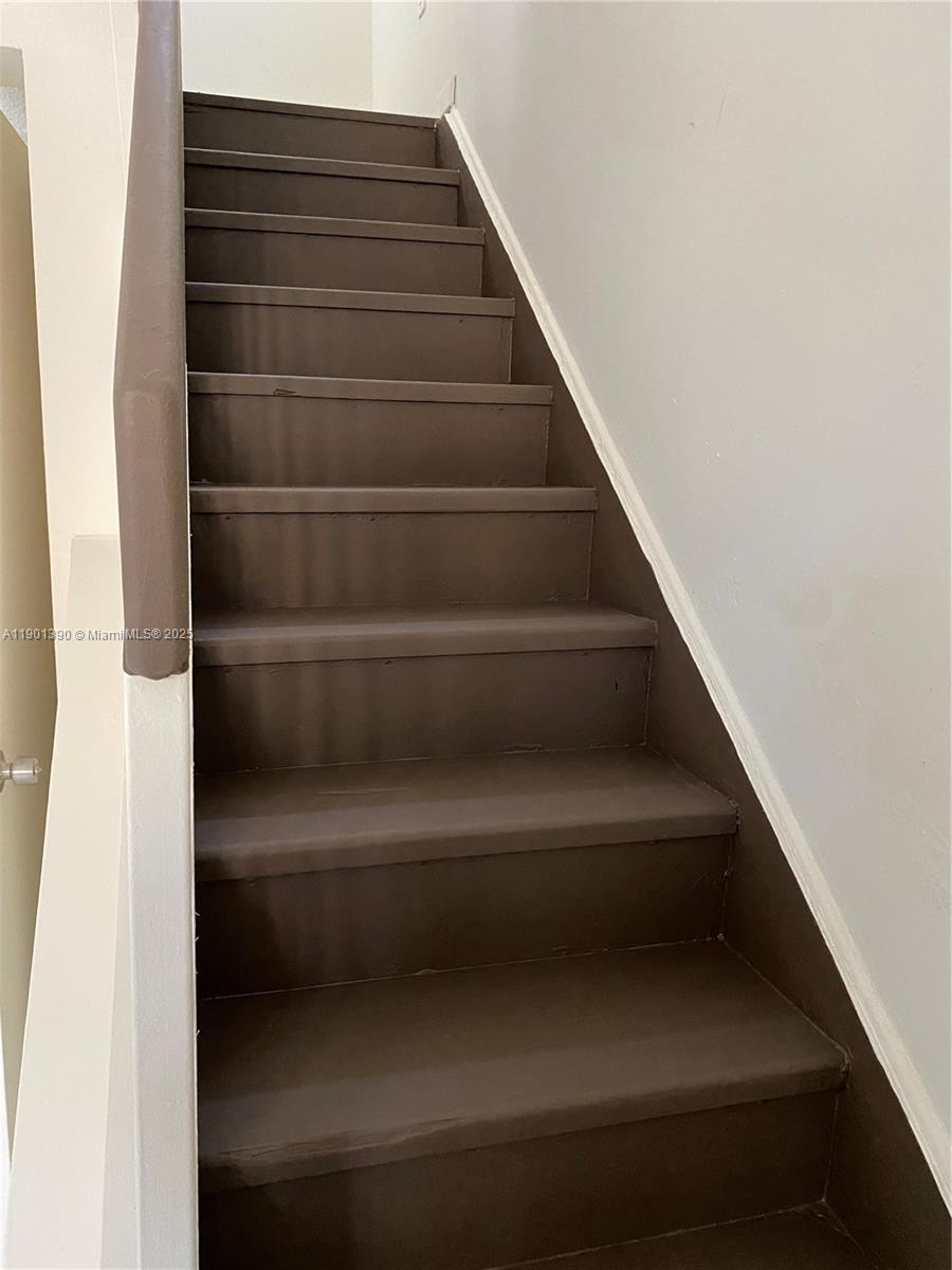 INTERNATIONAL PRINCESS CO - Residential Lease