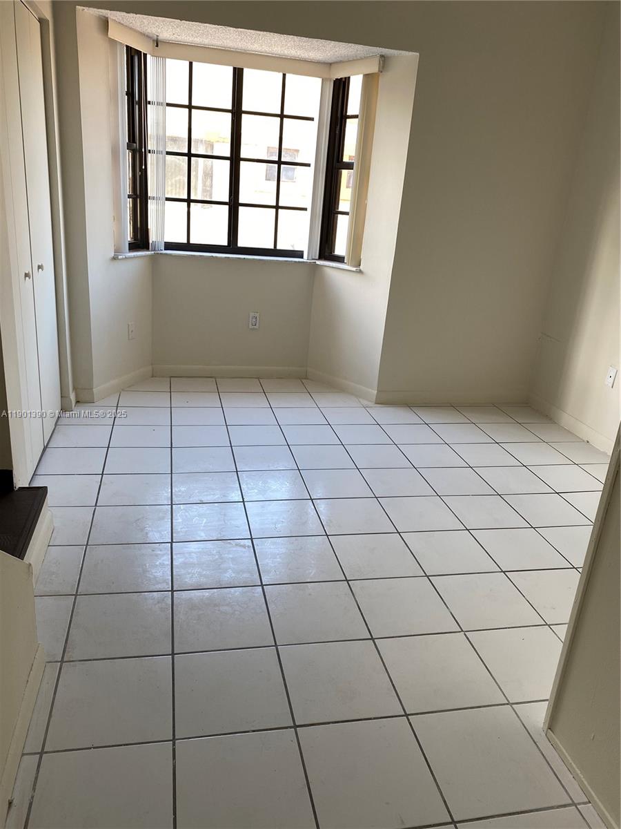 INTERNATIONAL PRINCESS CO - Residential Lease