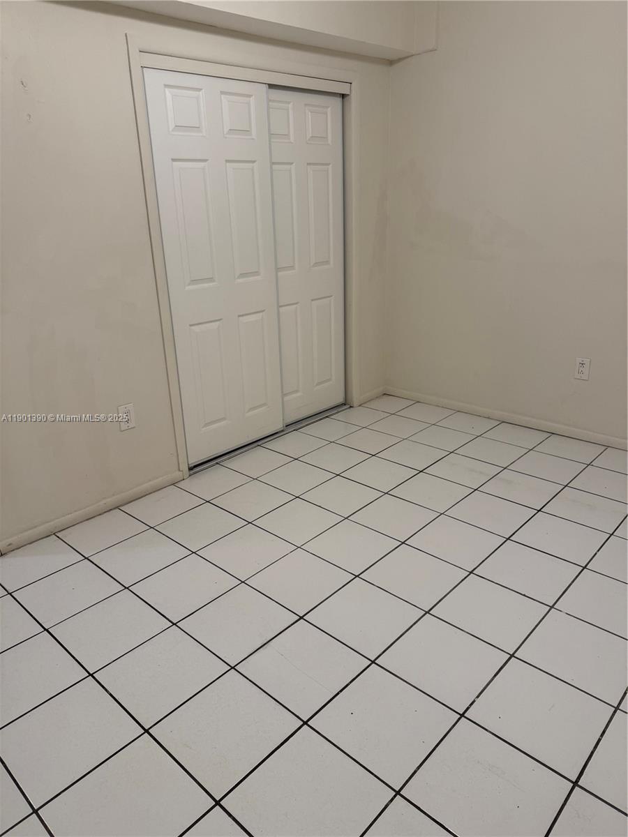 INTERNATIONAL PRINCESS CO - Residential Lease