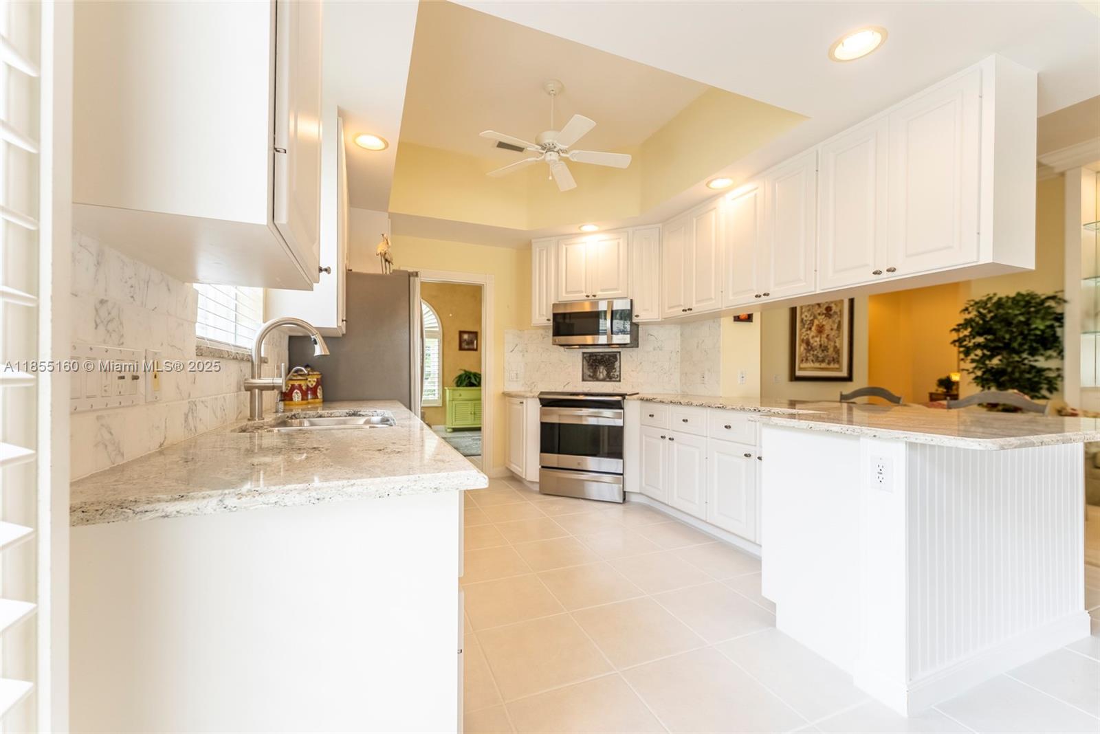 ISLES AT PALM BEACH GARDE - Residential