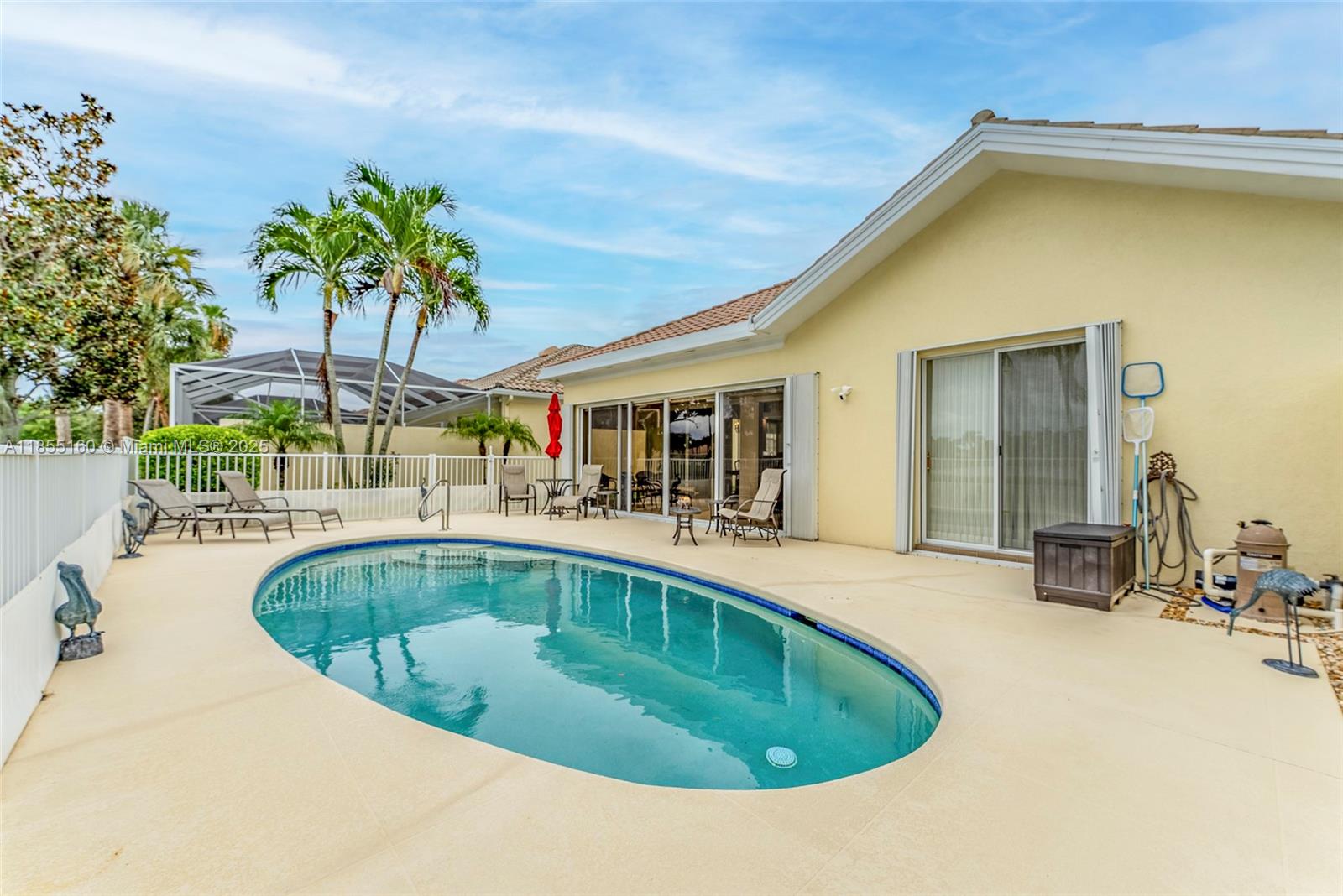ISLES AT PALM BEACH GARDE - Residential