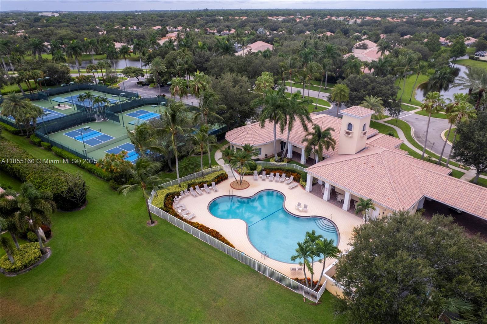 ISLES AT PALM BEACH GARDE - Residential
