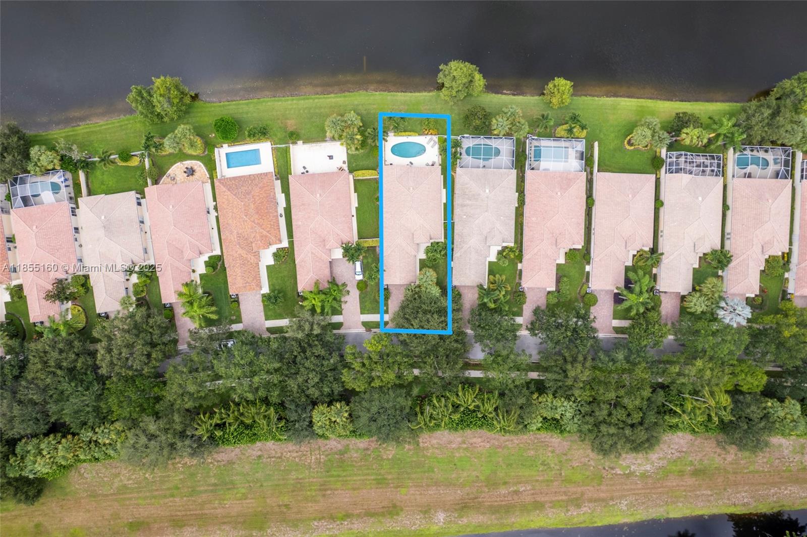 ISLES AT PALM BEACH GARDE - Residential