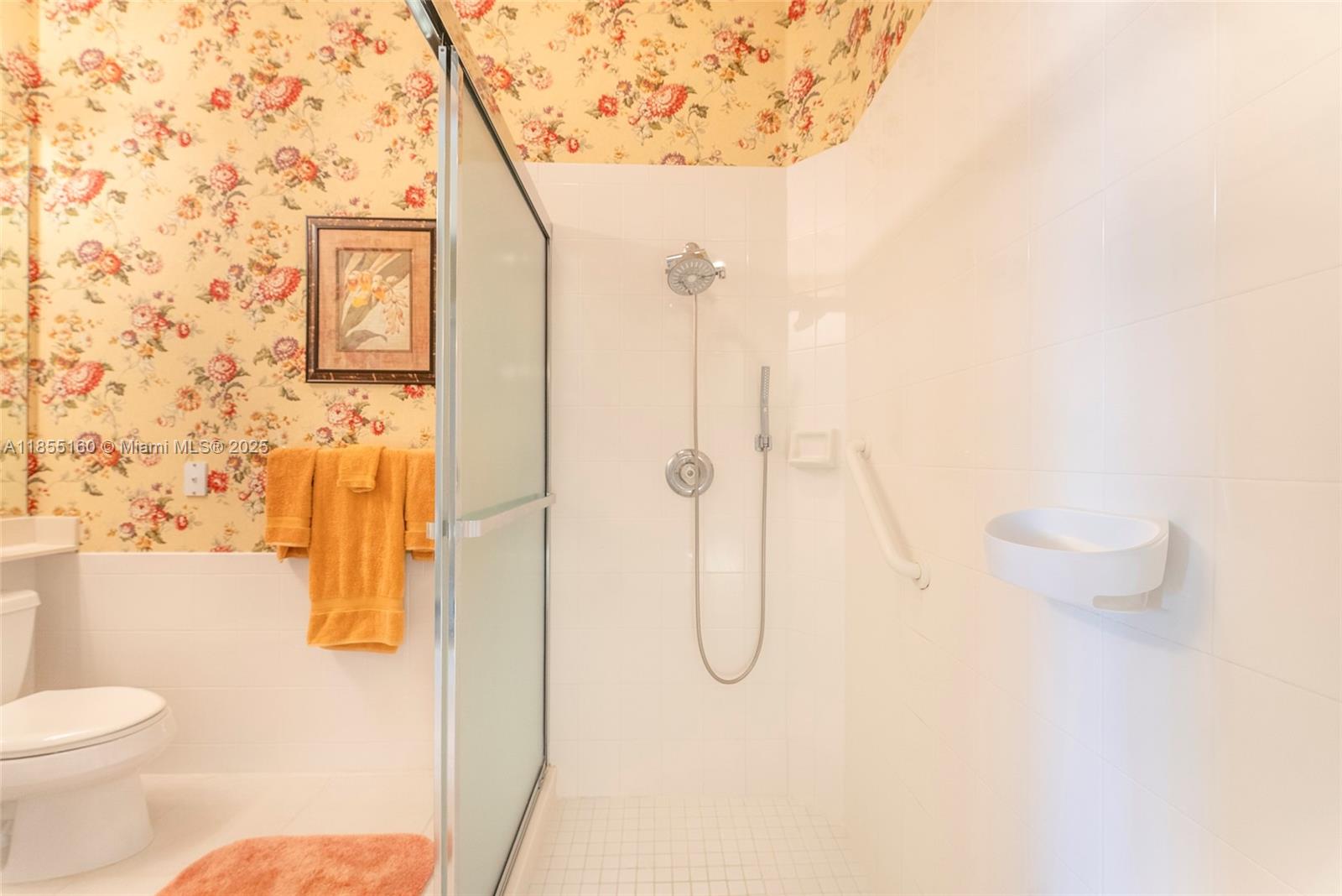 ISLES AT PALM BEACH GARDE - Residential