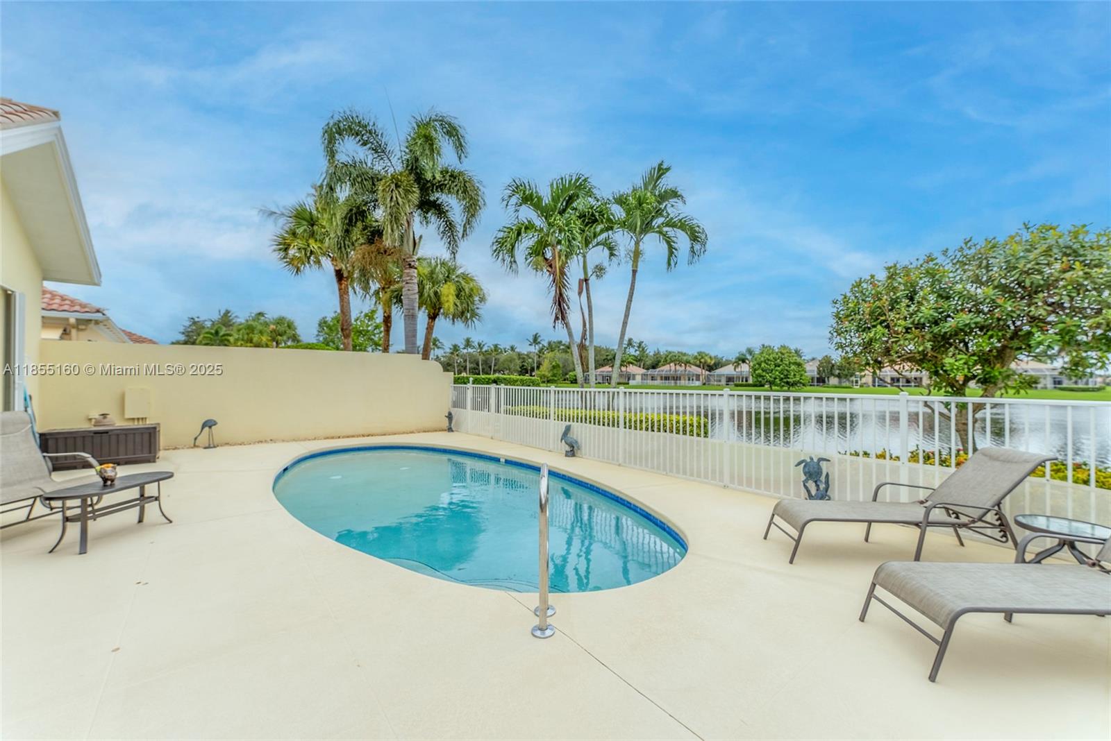 ISLES AT PALM BEACH GARDE - Residential