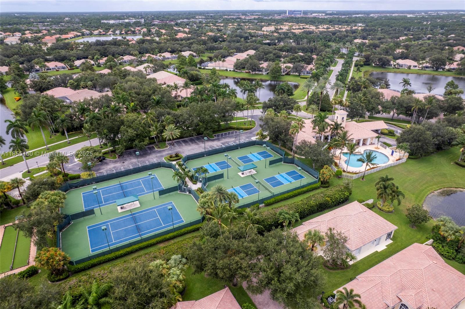 ISLES AT PALM BEACH GARDE - Residential