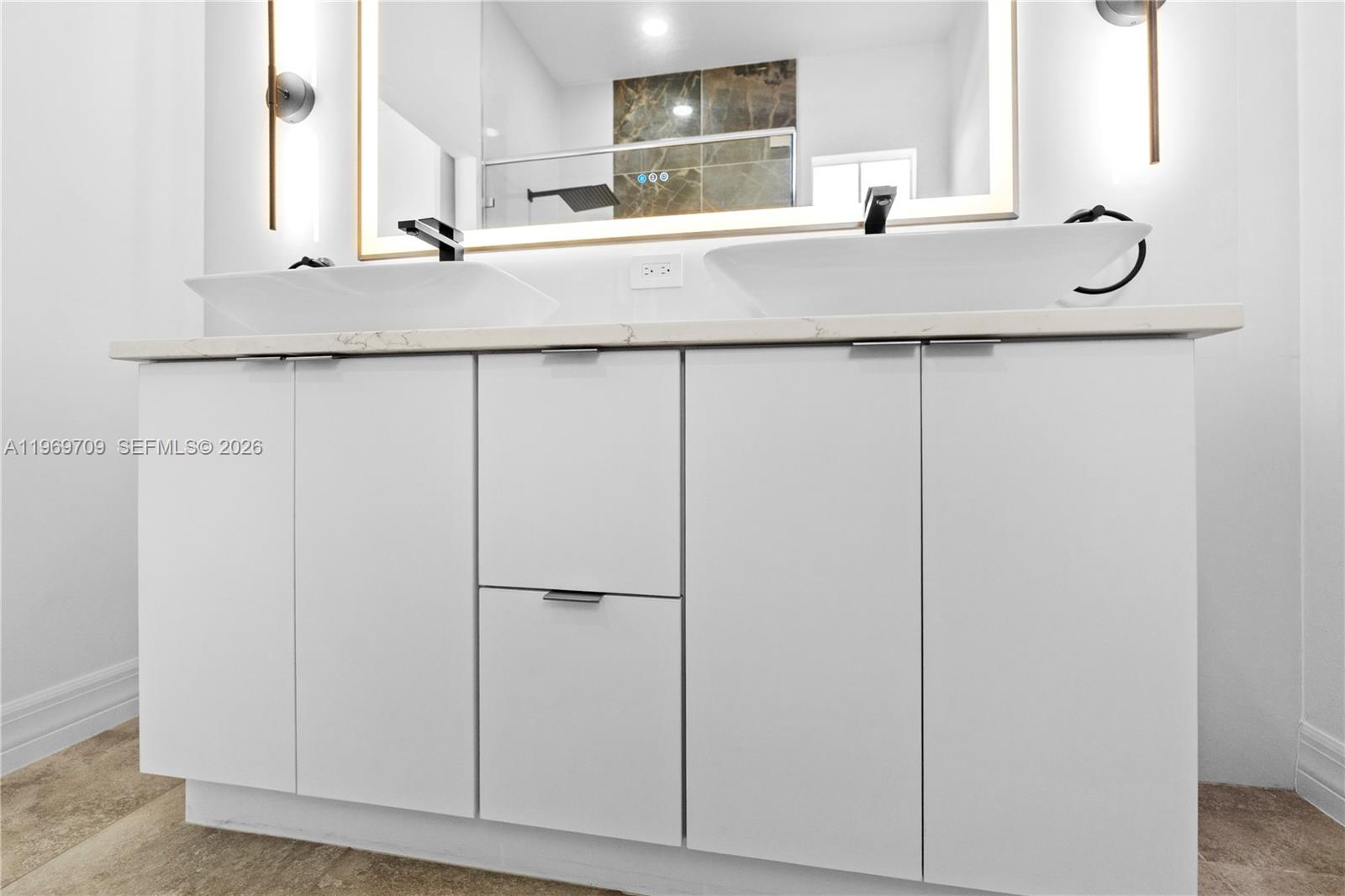 CAPE CORAL UNIT - Residential