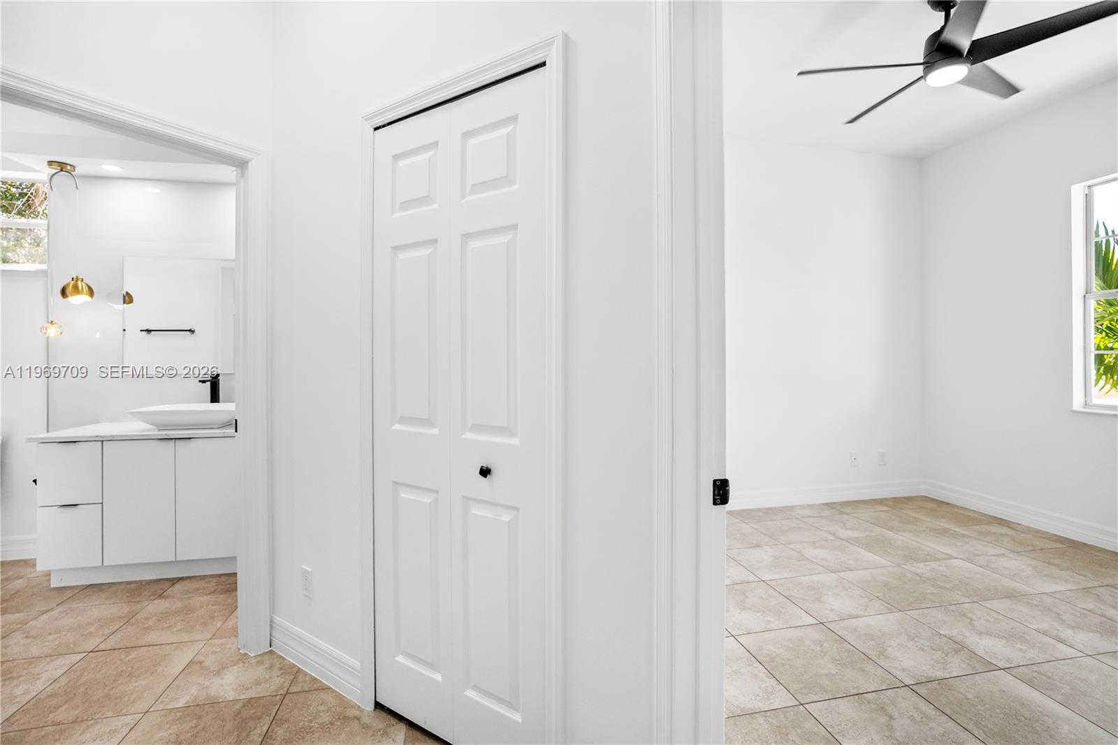 CAPE CORAL UNIT - Residential