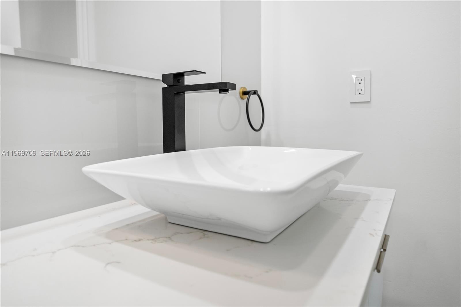 CAPE CORAL UNIT - Residential