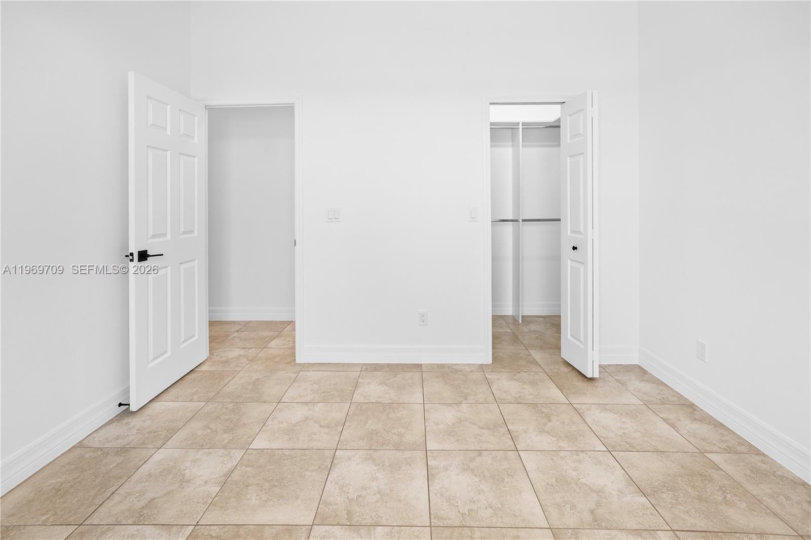 CAPE CORAL UNIT - Residential