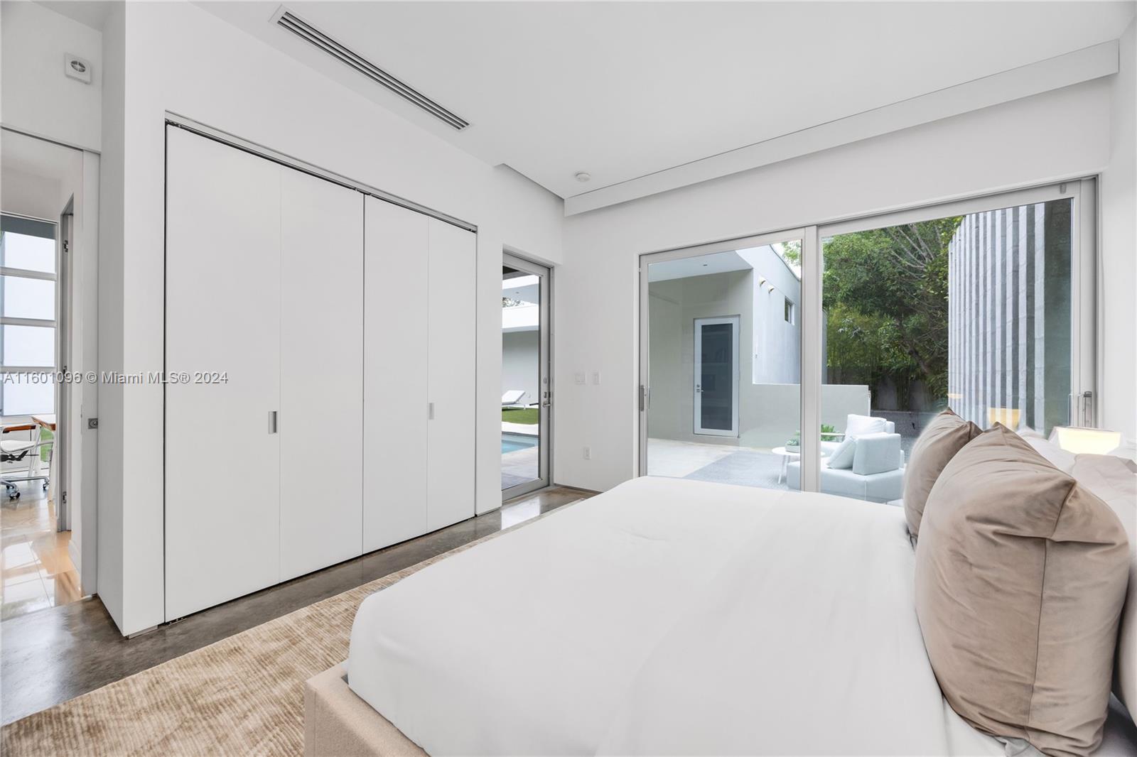 YE LITTLE WOOD AMND PLAT - Residential