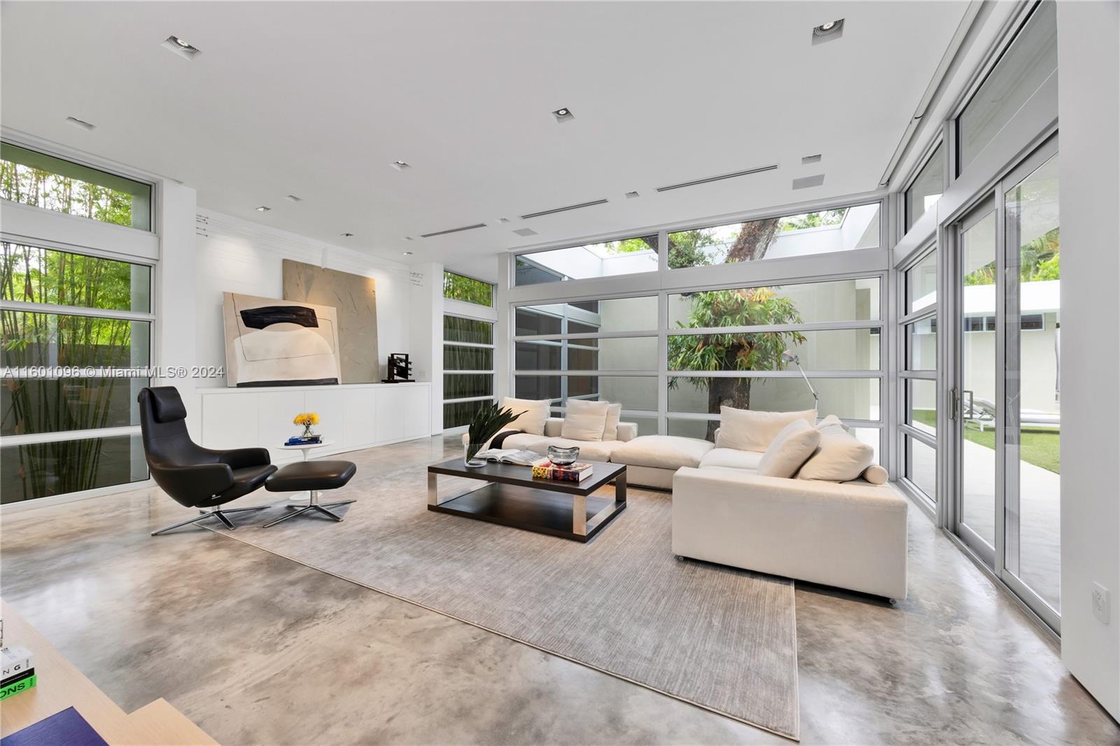 YE LITTLE WOOD AMND PLAT - Residential