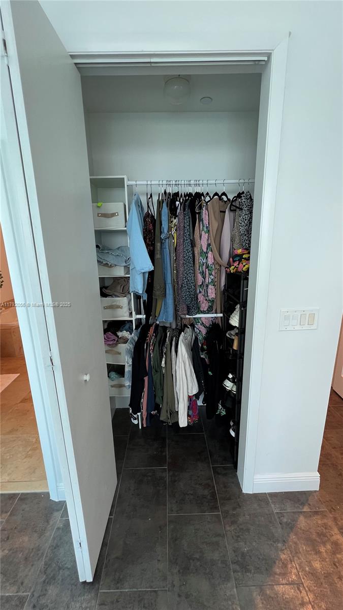 STAR LOFTS ON THE BAY CON - Residential Lease