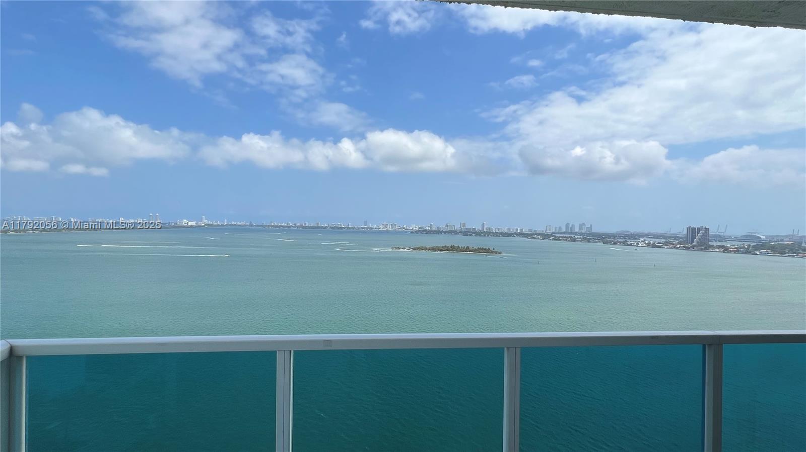 STAR LOFTS ON THE BAY CON - Residential Lease