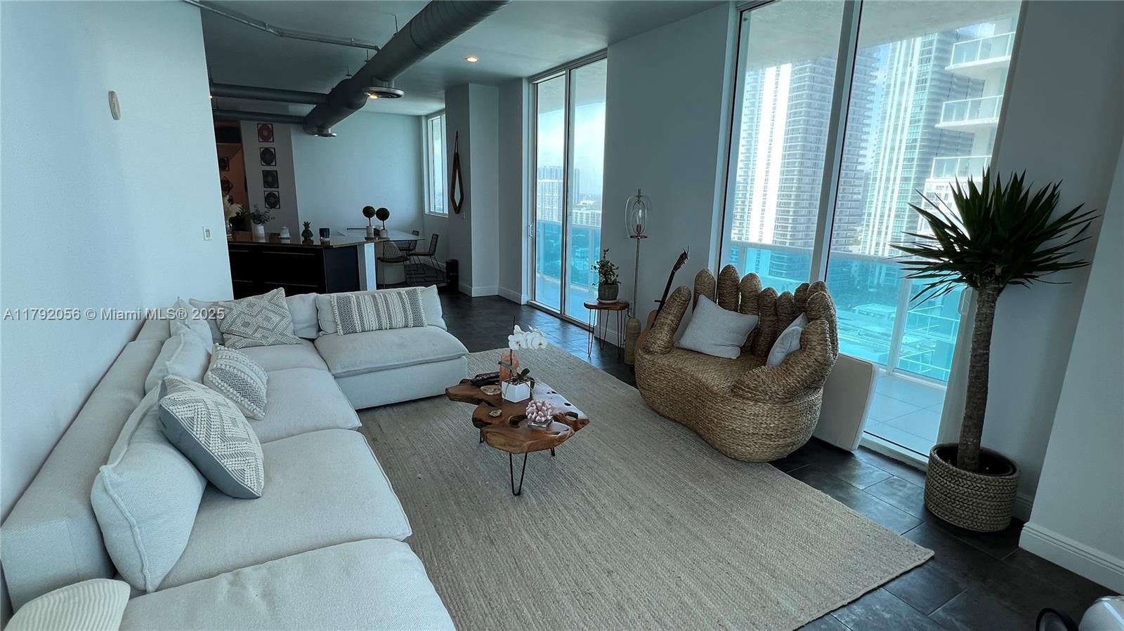 STAR LOFTS ON THE BAY CON - Residential Lease