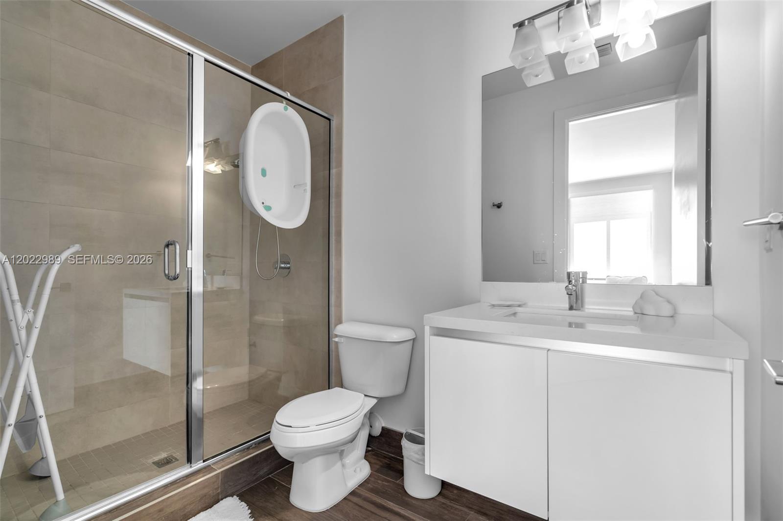 DORAL COMMONS RESIDENTIAL - Residential