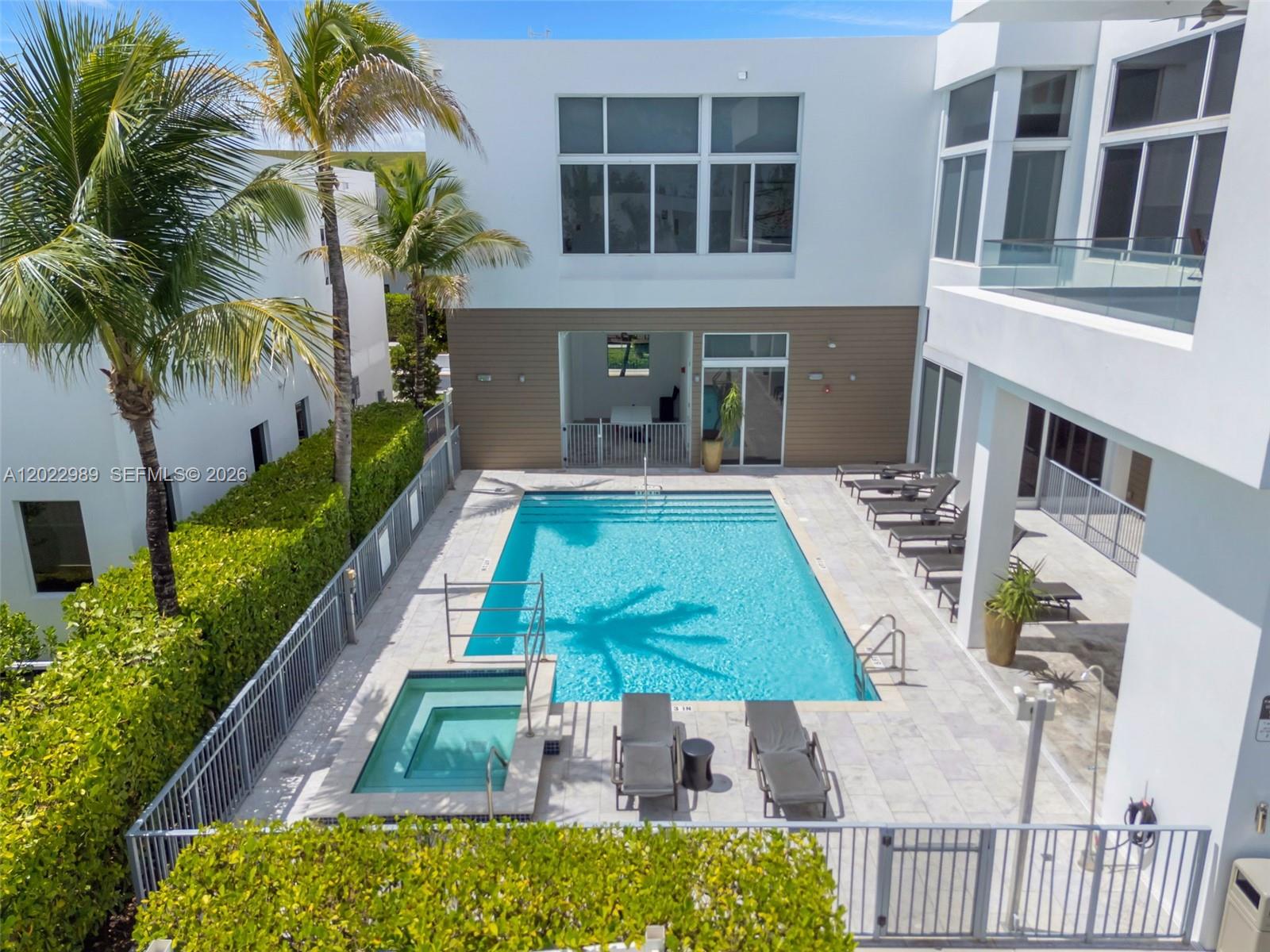 DORAL COMMONS RESIDENTIAL - Residential