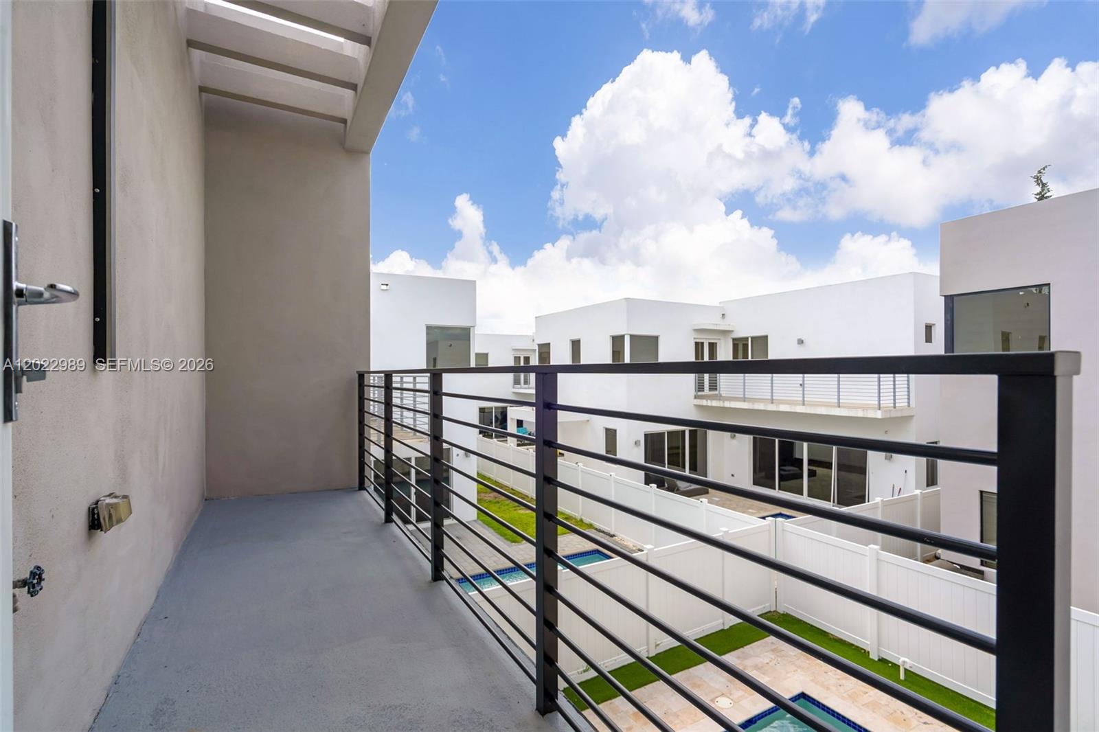 DORAL COMMONS RESIDENTIAL - Residential