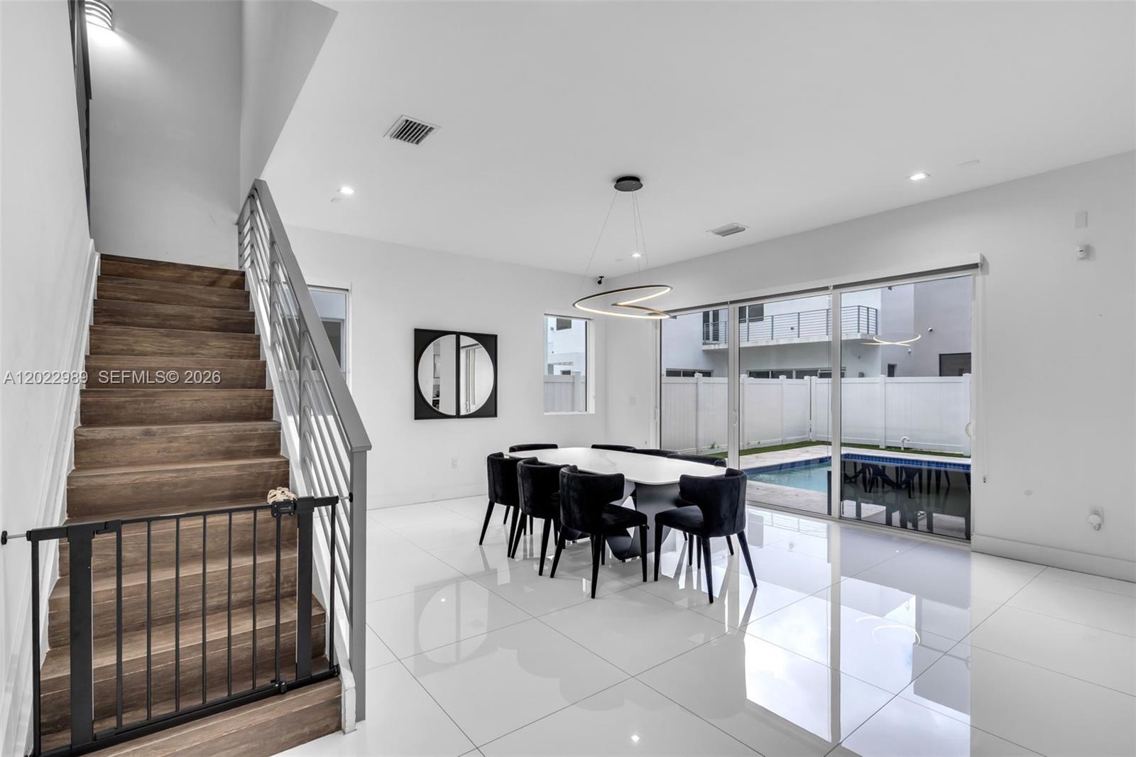 DORAL COMMONS RESIDENTIAL - Residential