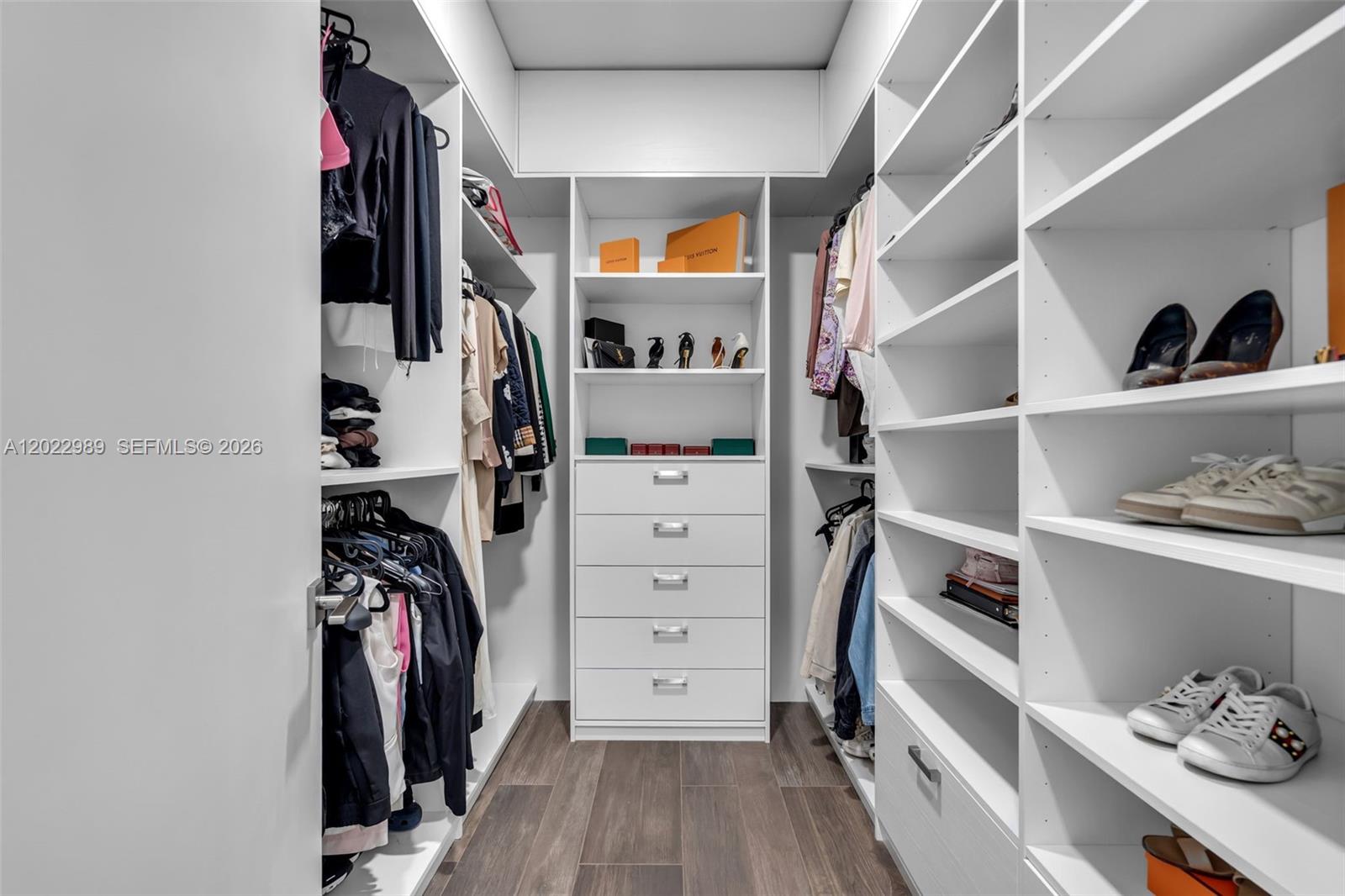DORAL COMMONS RESIDENTIAL - Residential