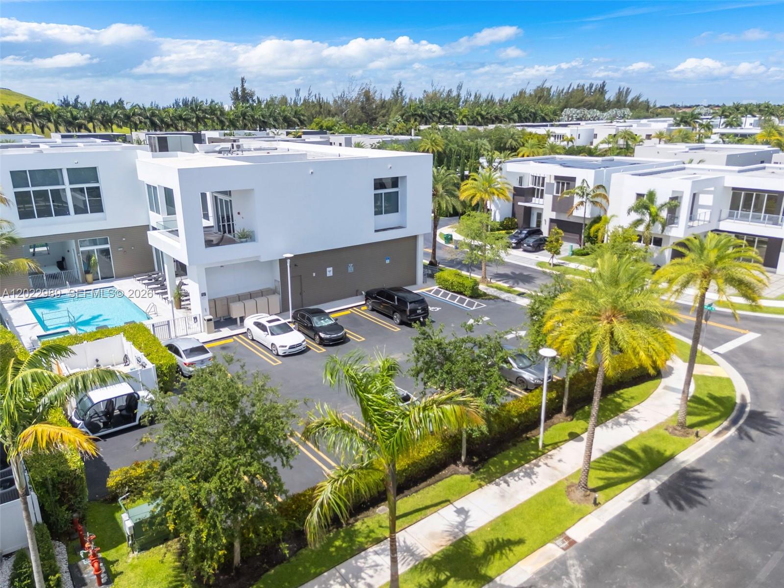 DORAL COMMONS RESIDENTIAL - Residential