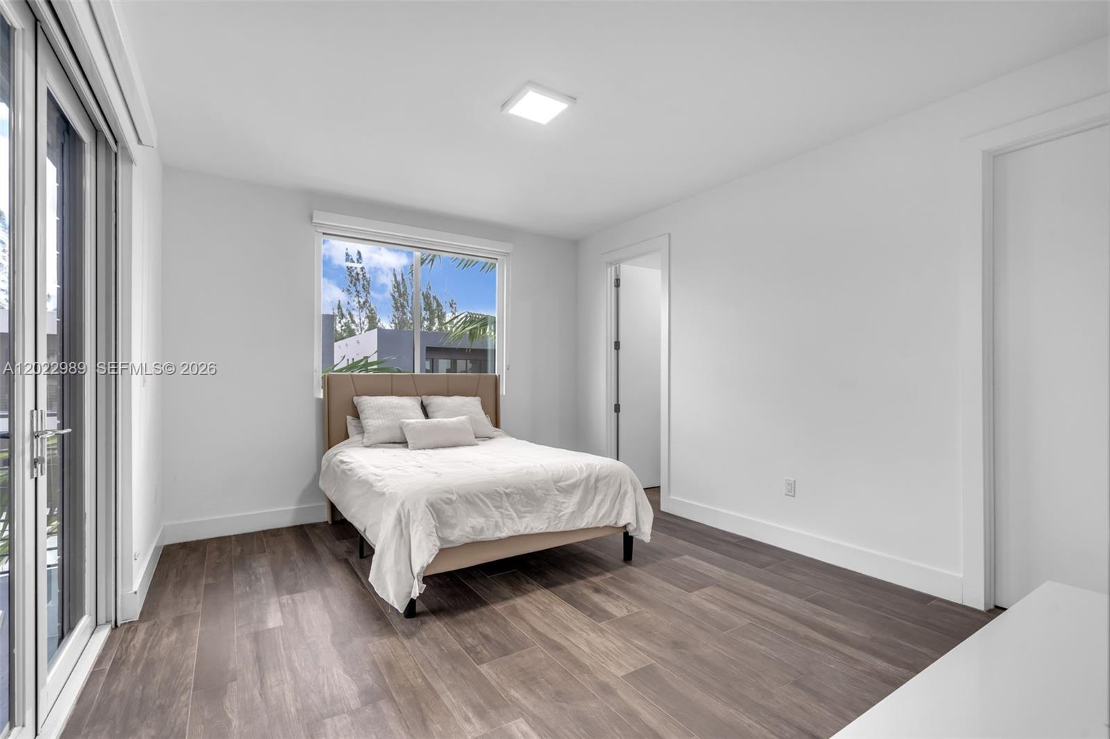 DORAL COMMONS RESIDENTIAL - Residential