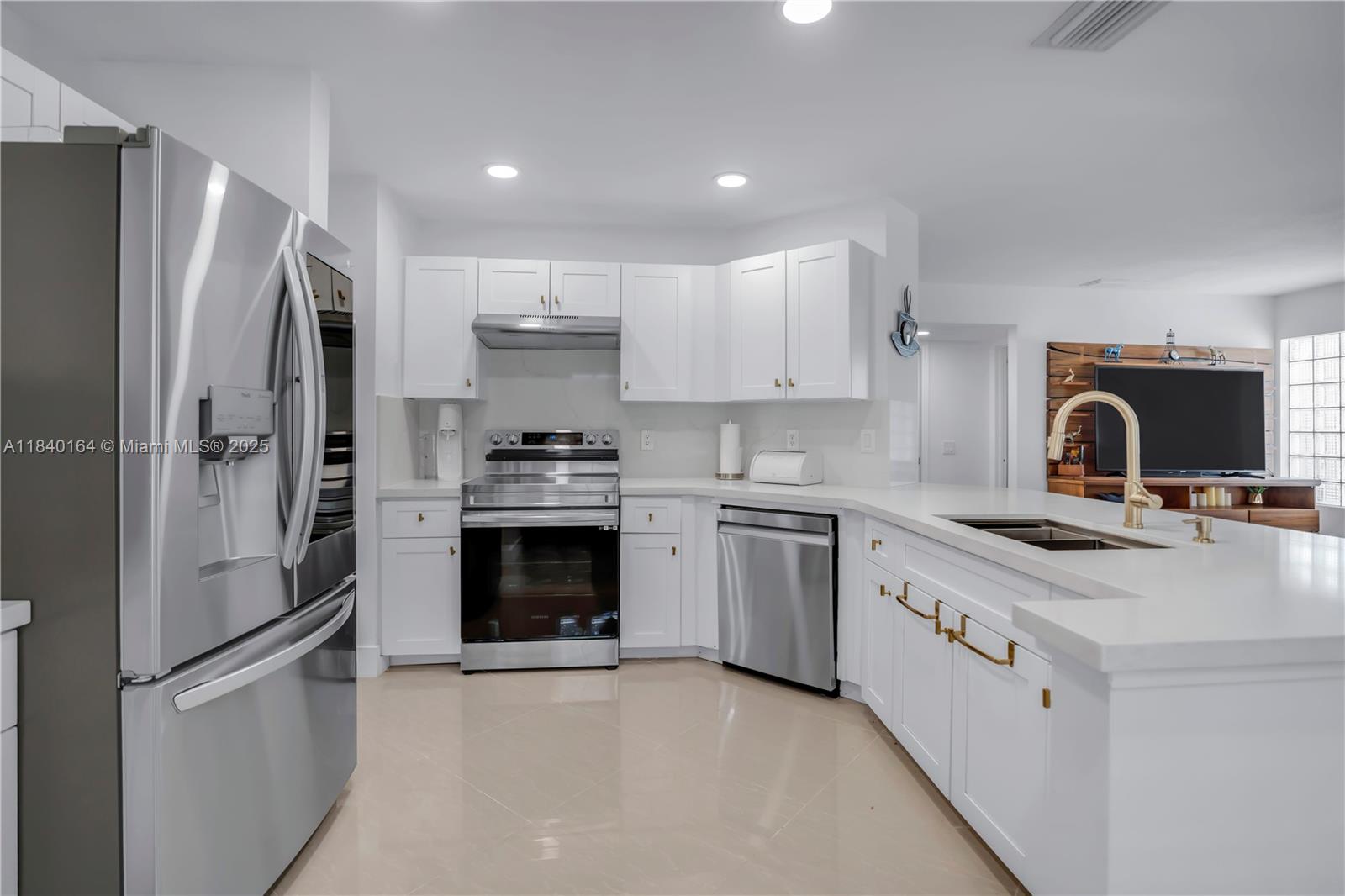 SECTOR 6 - Residential