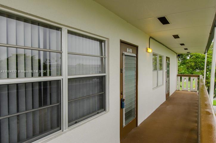 MANSFIELD AT CENTURY VILL - Residential