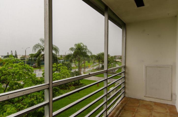 MANSFIELD AT CENTURY VILL - Residential