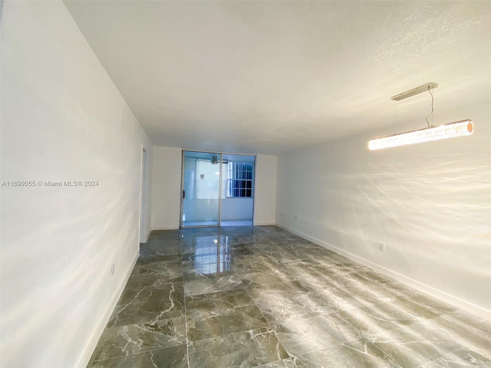 Property for Sale at 2871 E Sunrise Lakes Dr 101, Sunrise, Miami-Dade County, Florida - Bedrooms: 2 
Bathrooms: 2  - $170,000