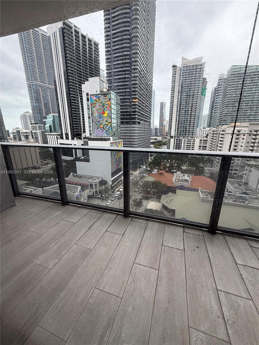 BRICKELL HEIGHTS EAST CON - Residential