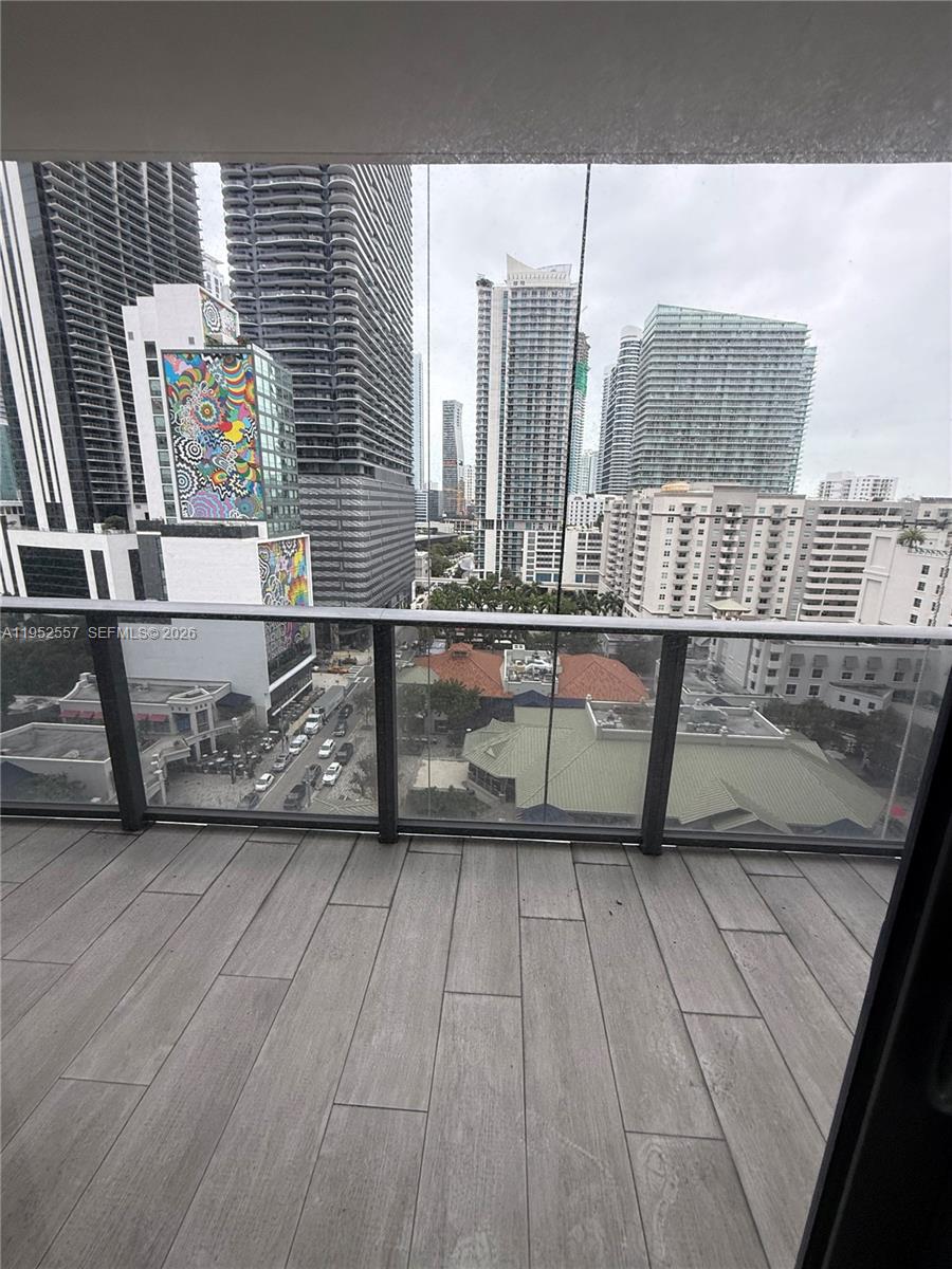 BRICKELL HEIGHTS EAST CON - Residential