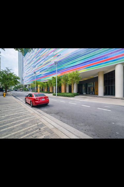 Miami-Dade County 55+ Properties for sale 58 45 SW 9th St 1004 Miami FL 33130